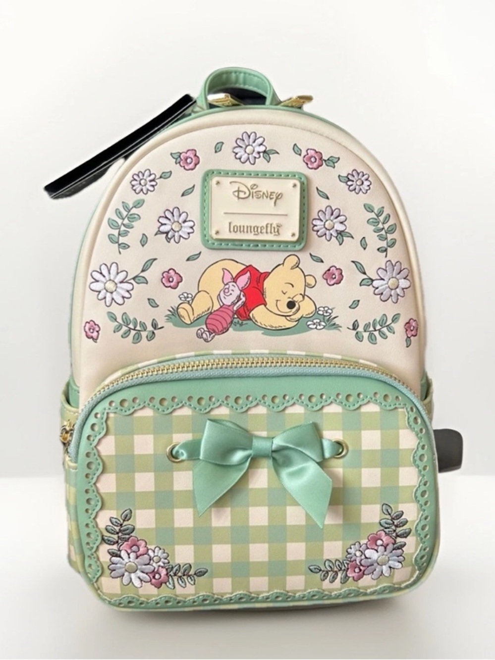 NWT - Winnie the Pooh Loungefly Backpack